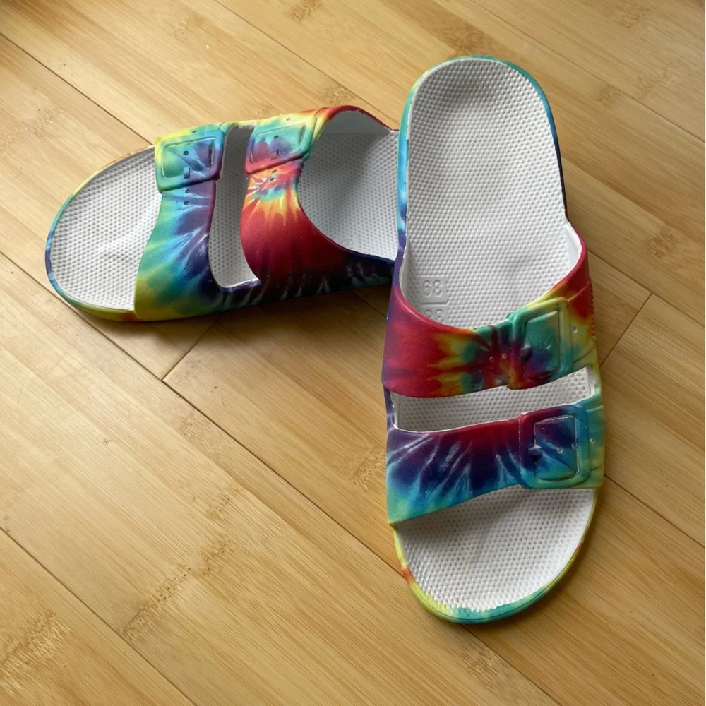 FREEDOM MOSES 2 Band Slide Sandals Hendrix Tie Dye Size 8